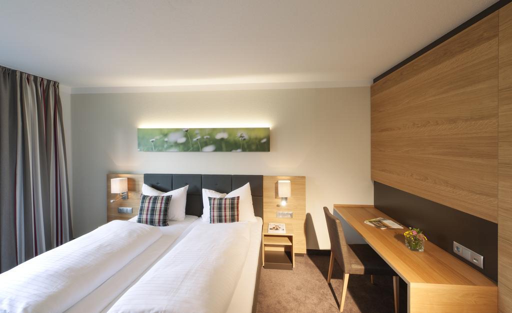 Hotel-Gasthof Beim Boeckhiasl Neukirchen an der Vöckla 외부 사진